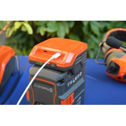 HUSQVARNA CHARGEUR 40-USB 150X (ADAPTATEUR USB)