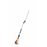 Taille-haies sur perche à batterie STIHL HLA 135 K en version courte avec un lamier de 60 cm Réf. : HA042000018