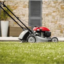 553,52 € TTC TONDEUSE HONDA IZY466SKEP EN PROMOTION CHEZ LGMOTOCULTURE.FR