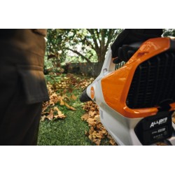 Souffleur à batterie STIHL BGA 110 | BA100115900