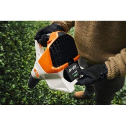 Souffleur à batterie STIHL BGA 110 | BA100115900