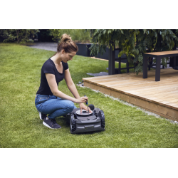 Robot tondeuse Husqvarna Automower® 305 | LG Motoculture