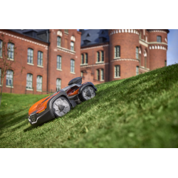 Robot tondeuse Husqvarna Automower® 535 AWD EPOS® | LG Motoculture