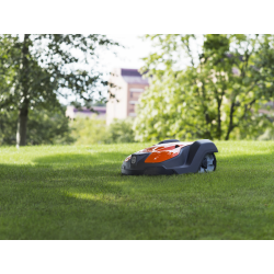 Robot tondeuse Husqvarna Automower® 550 | LG Motoculture