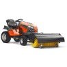 Brosse rotative pour tracteur de pelouse